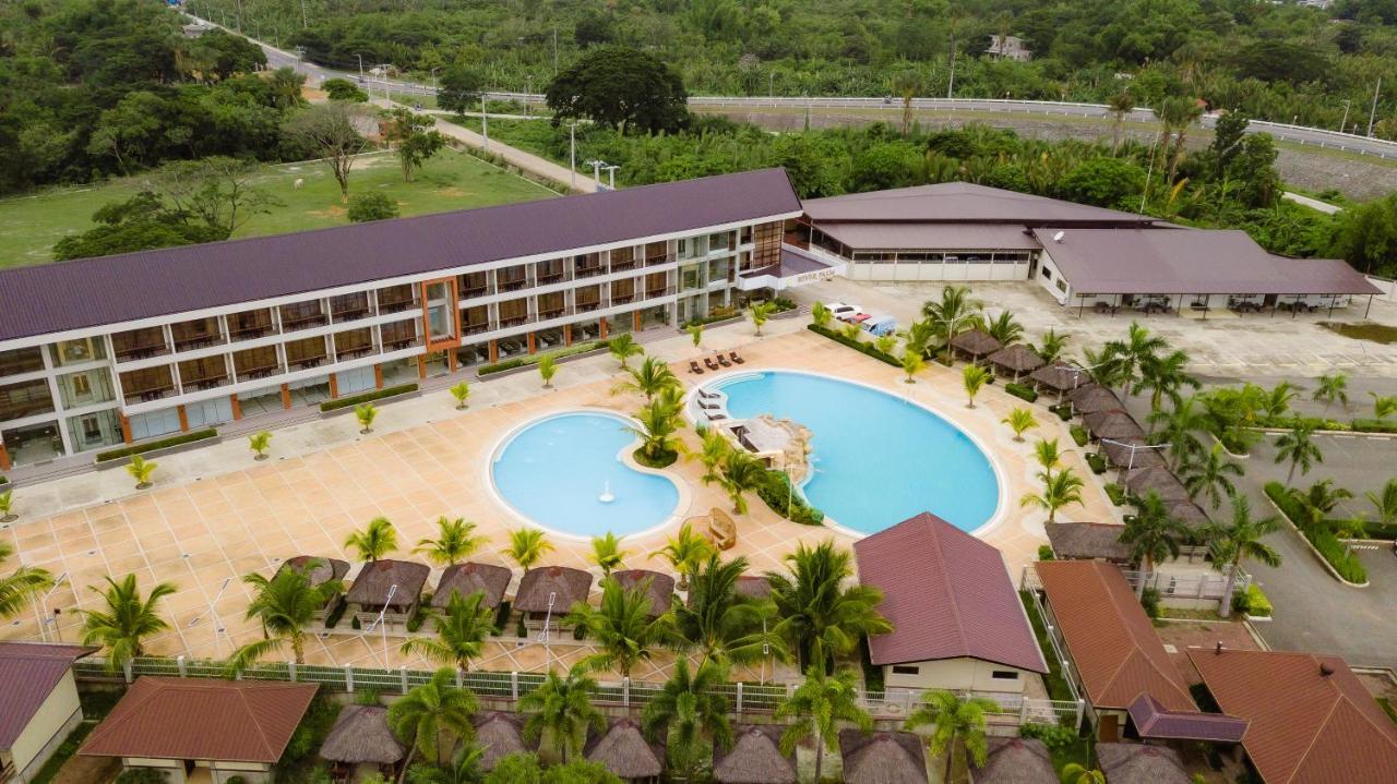 River Palm Hotel And Resort Powered By Cocotel Bugallon Exterior photo